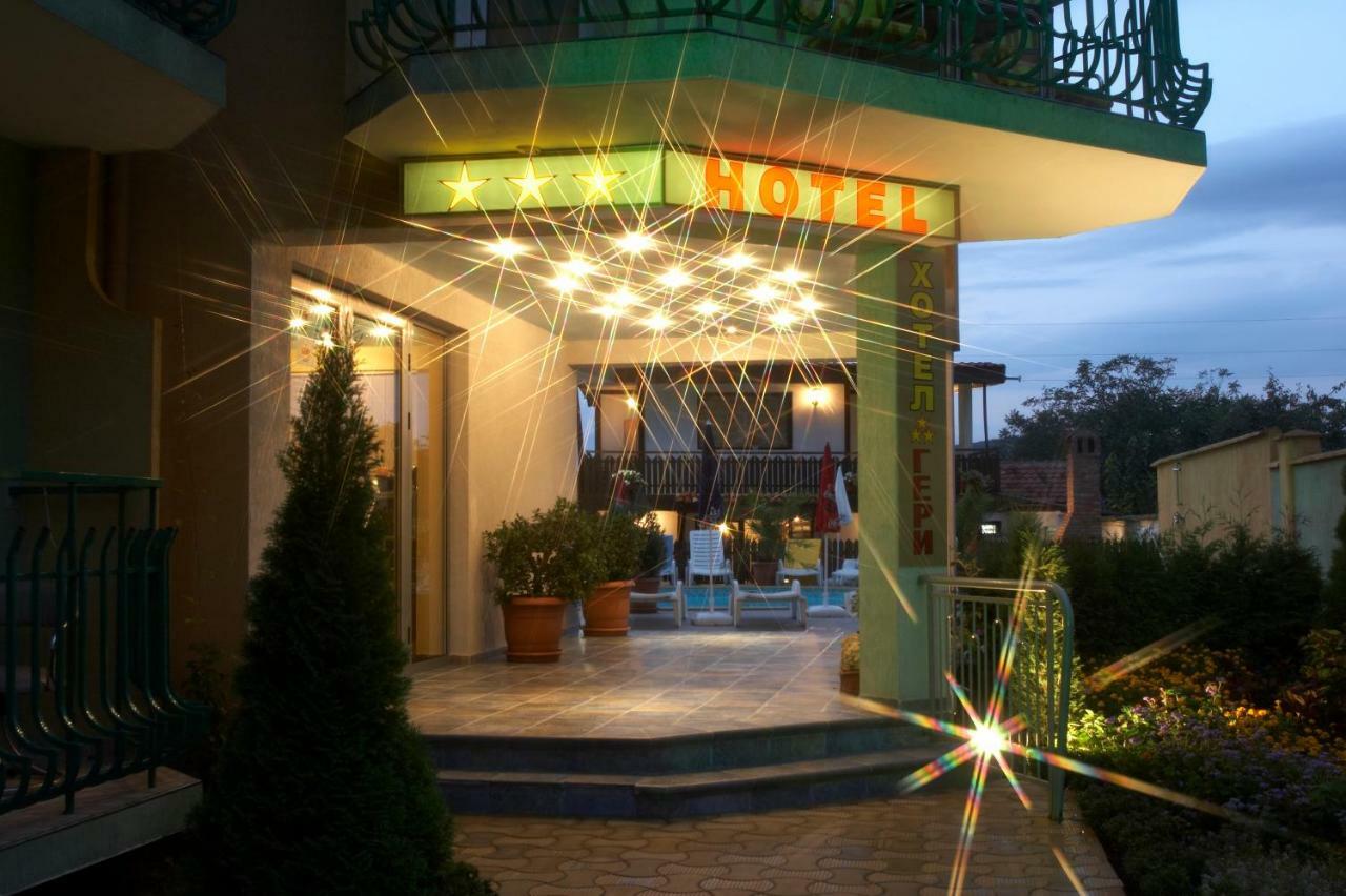 Family Hotel Gery Kranevo Exterior photo